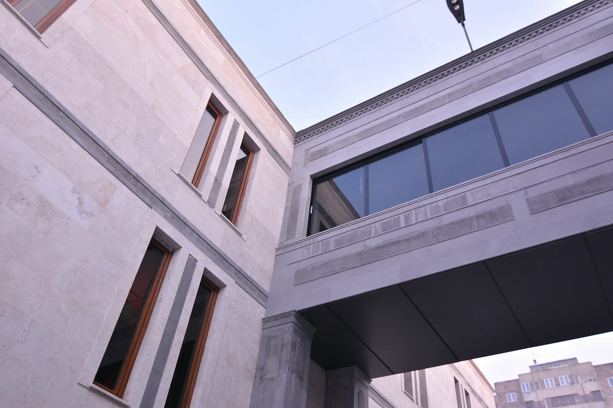 Golden Seconds Hotel Yerevan Exterior photo